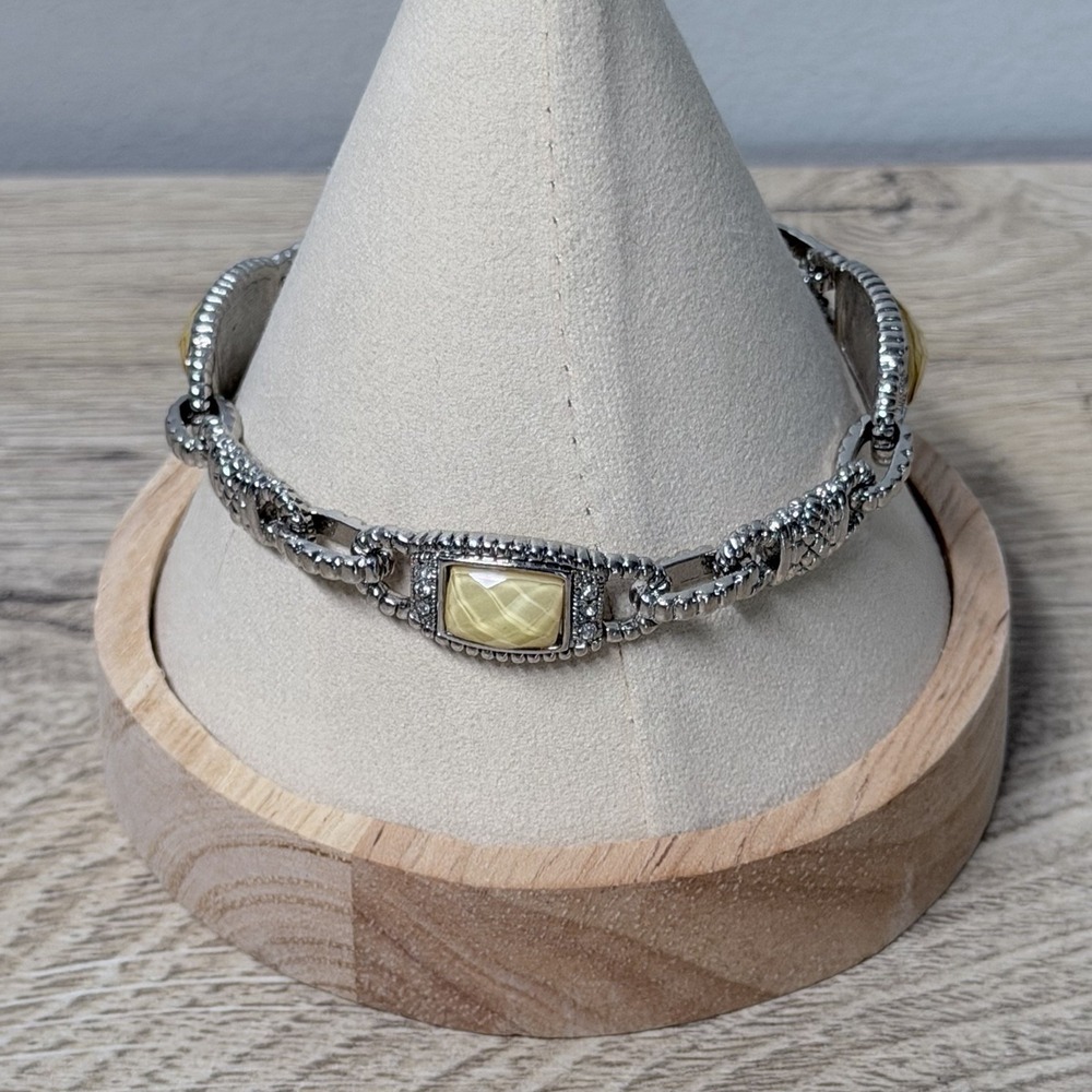 Silver Tone Chain Link Bracelet Yellow Stone Glam Retro Luxe Statement Jewelryโ